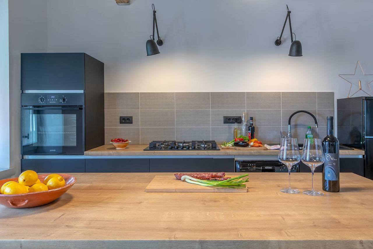 Apartman Bjork プーラ エクステリア 写真